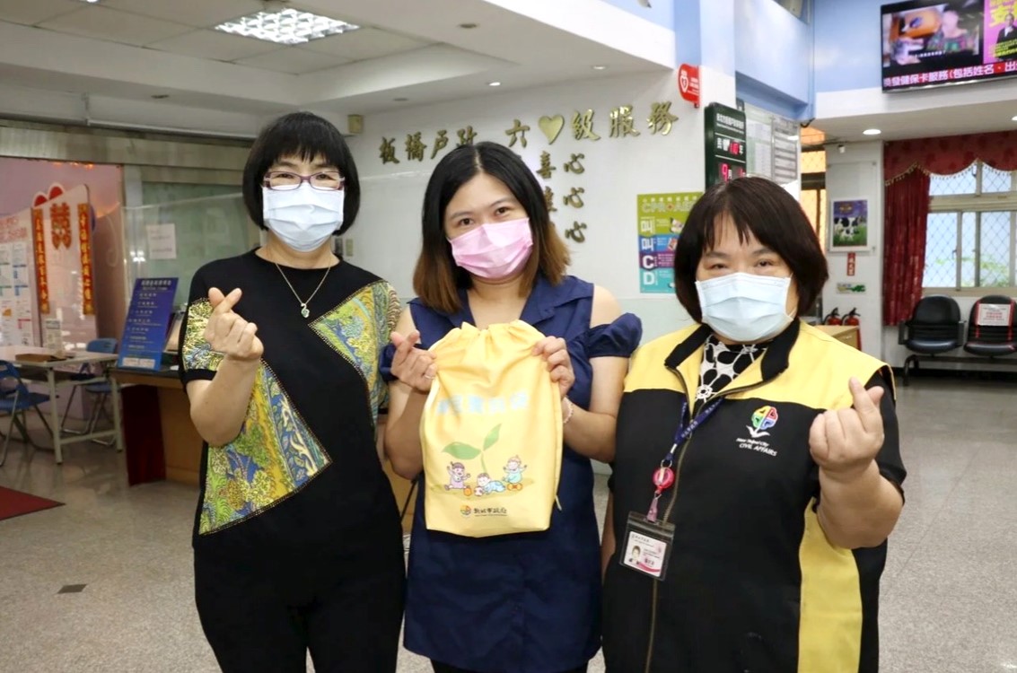 新北加碼製作育兒寶貝袋  讓家長觀察幼兒發展狀況  